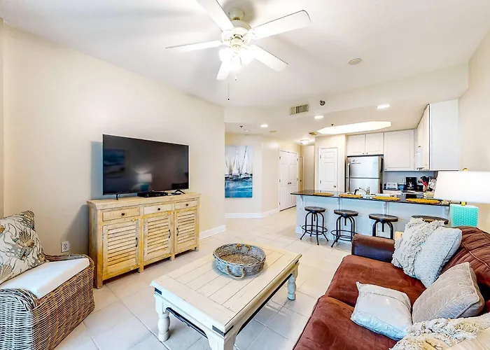 Ocean & Gulf Front W Furnished Balcony Shared In & Outdoor Pools & Hot Tub Holiday home