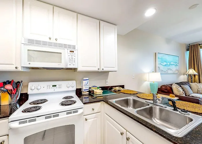 Ocean & Gulf Front W Furnished Balcony Shared In & Outdoor Pools & Hot Tub