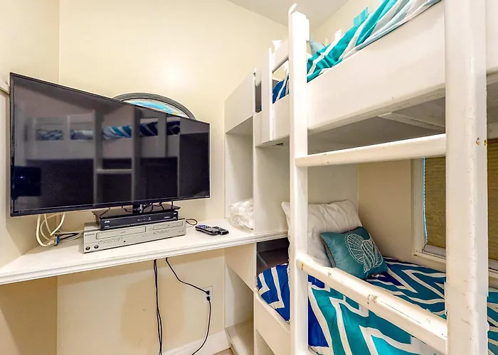 Holiday home Ocean & Gulf Front W Furnished Balcony Shared In & Outdoor Pools & Hot Tub *