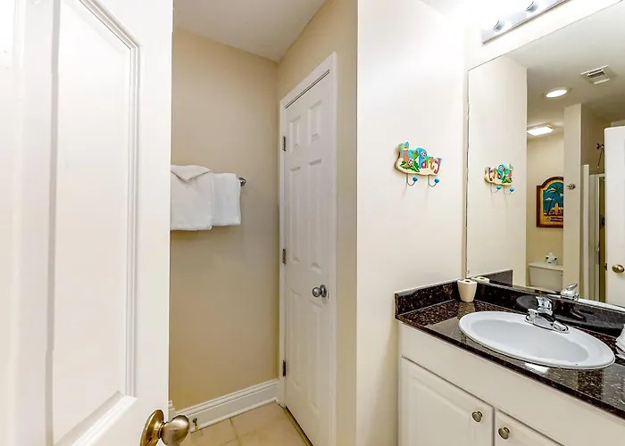 Ocean & Gulf Front W Furnished Balcony Shared In & Outdoor Pools & Hot Tub * Gulf Shores